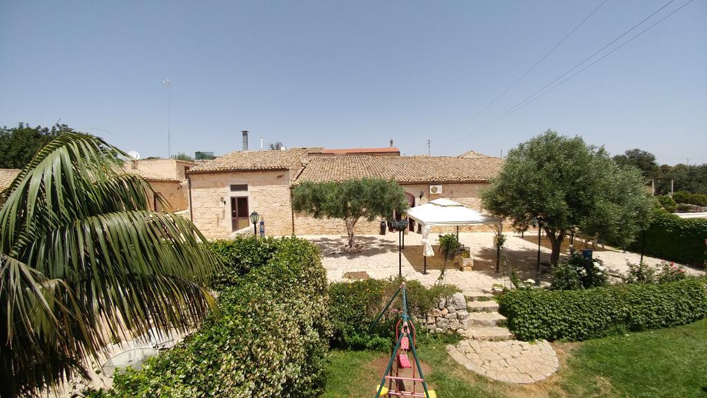 Agriturismo Al Casale Donnafugata Exterior photo